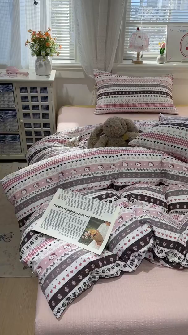 91家纺网 家纺一手货源 找家纺 老K (原美阁） 2026新款费尔岛泡芙棉四件套简约款单被套四件套 甜心凯特粉