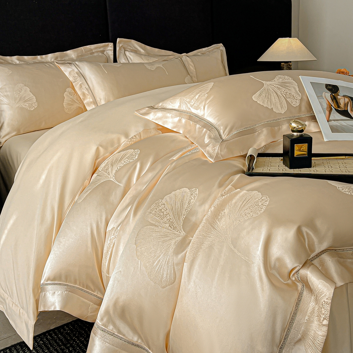 91家纺网 家纺一手货源 找家纺 置顶家纺 2026新款栀夏银杏叶亲肤提花刺绣四件套 栀夏-浅香槟