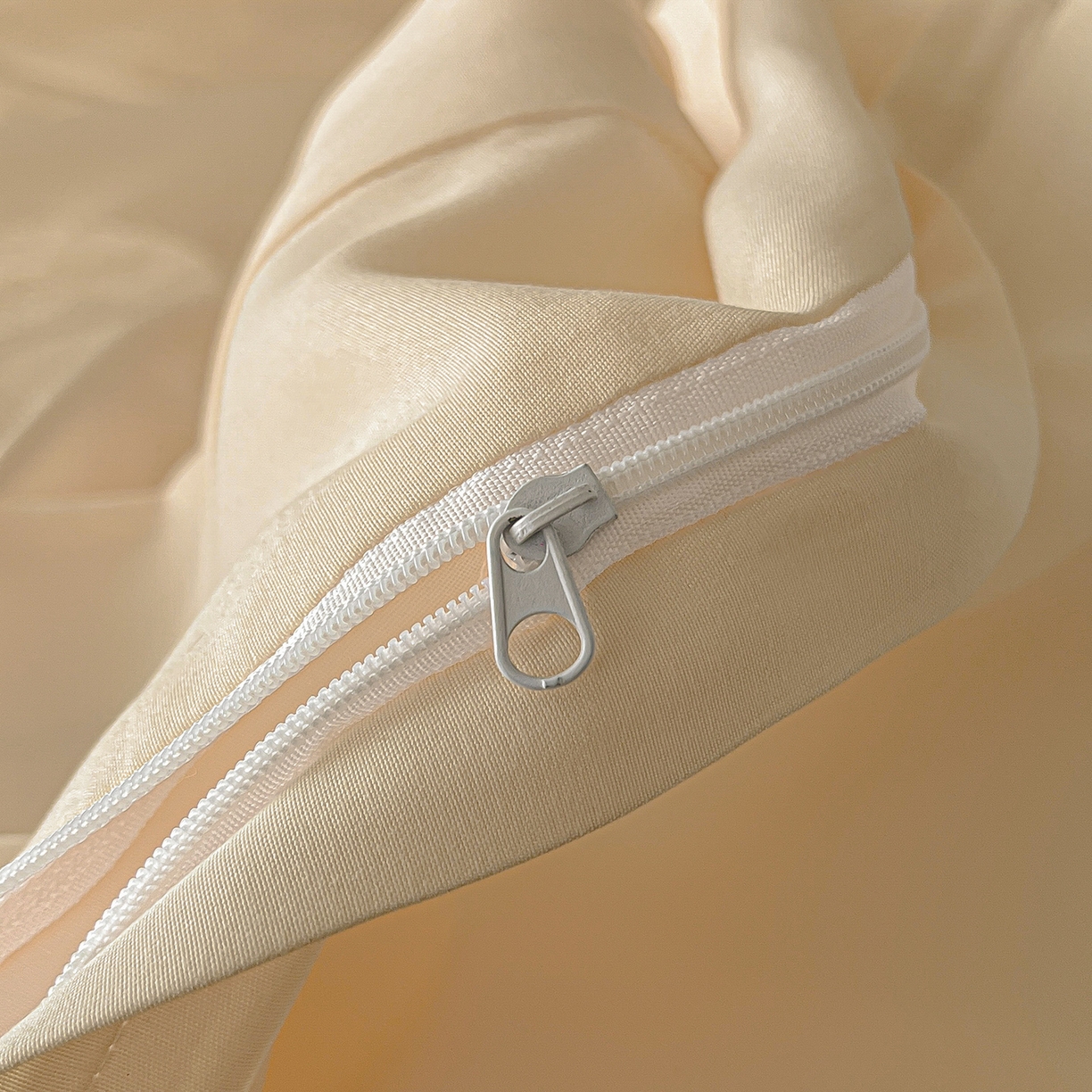 91家纺网 家纺一手货源 找家纺 置顶家纺 2026新款栀夏银杏叶亲肤提花刺绣四件套 栀夏-浅香槟