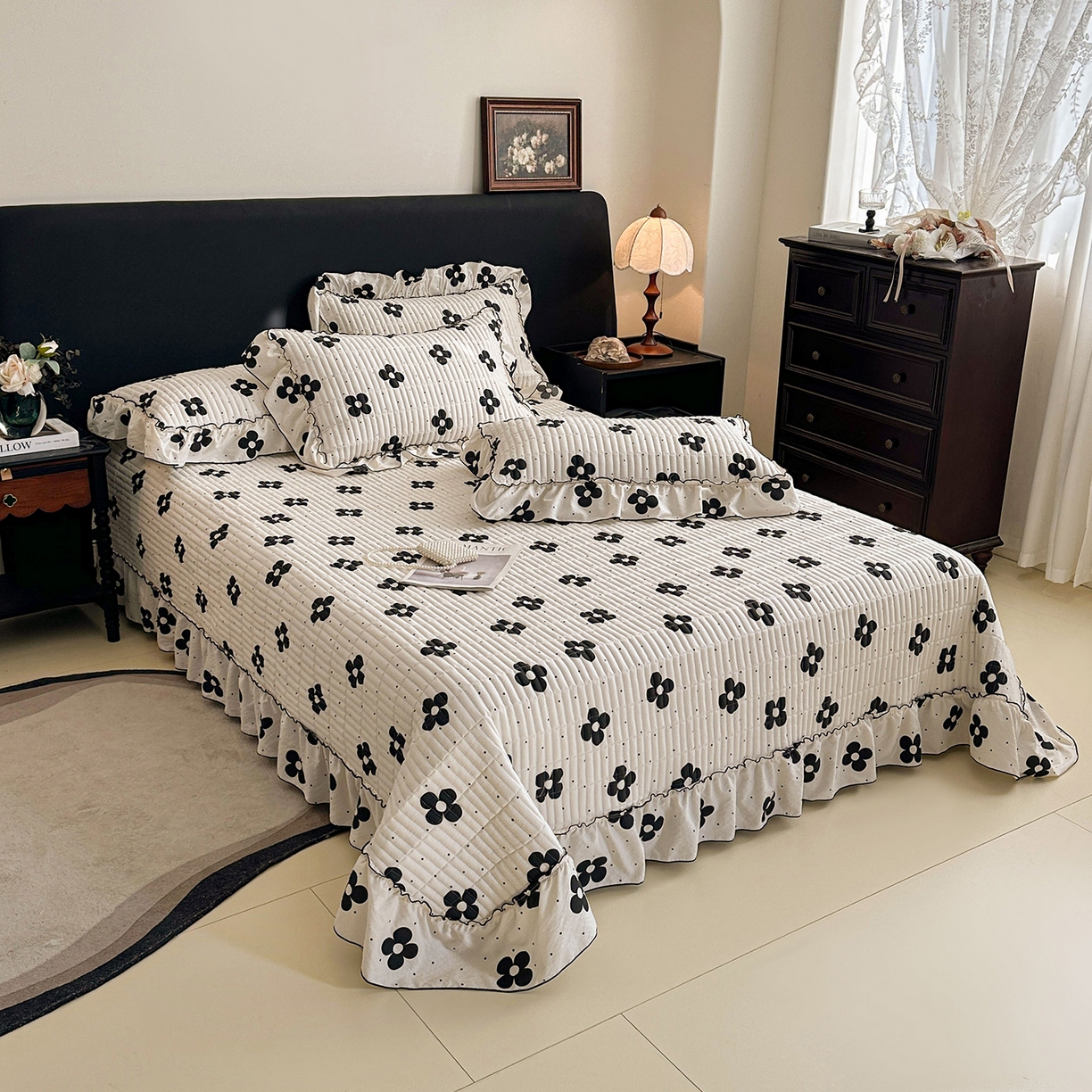 91家纺网 家纺一手货源 找家纺 眠势力 2026新款双层纱花边床盖单件加厚夹棉云感皱皱纱大花边床单三件套赫本风 宝格风情