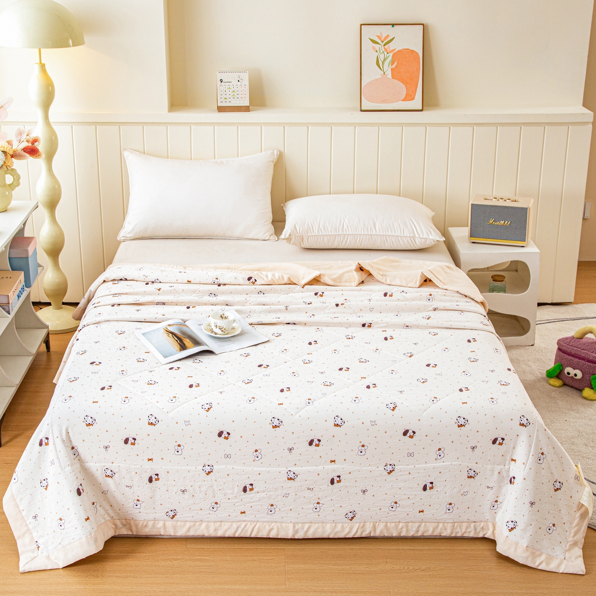 91家纺网 家纺一手货源 找家纺 美之润家纺 2026新款棉花新疆棉花被印花夏被学生单人宿舍夏被 萌犬暖绒