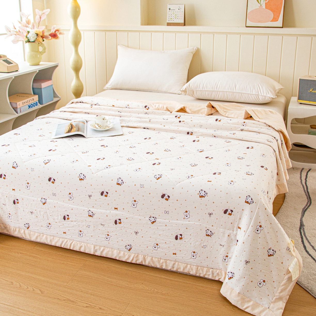 91家纺网 家纺一手货源 找家纺 美之润家纺 2026新款棉花新疆棉花被印花夏被学生单人宿舍夏被 萌犬暖绒