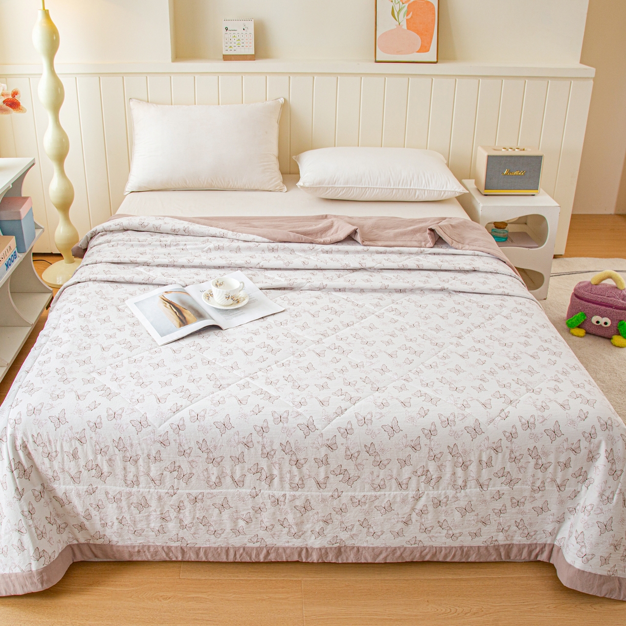 91家纺网 家纺一手货源 找家纺 美之润家纺 2026新款棉花新疆棉花被印花夏被学生单人宿舍夏被 暖棕蝶梦