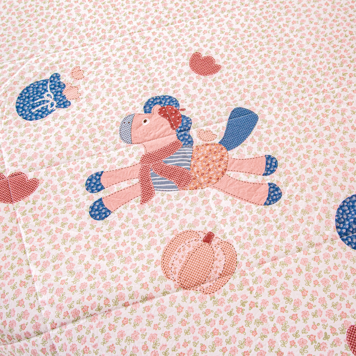 91家纺网 家纺一手货源 找家纺 美之润家纺 2026新款棉花新疆棉花被印花夏被学生单人宿舍夏被 田园小马