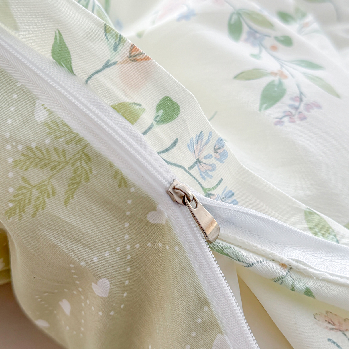 91家纺网 家纺一手货源 找家纺 小蓝孩家纺 2026新款12868全棉印花单被套(联系商家可打折，尺寸可定制) 风铃小兔