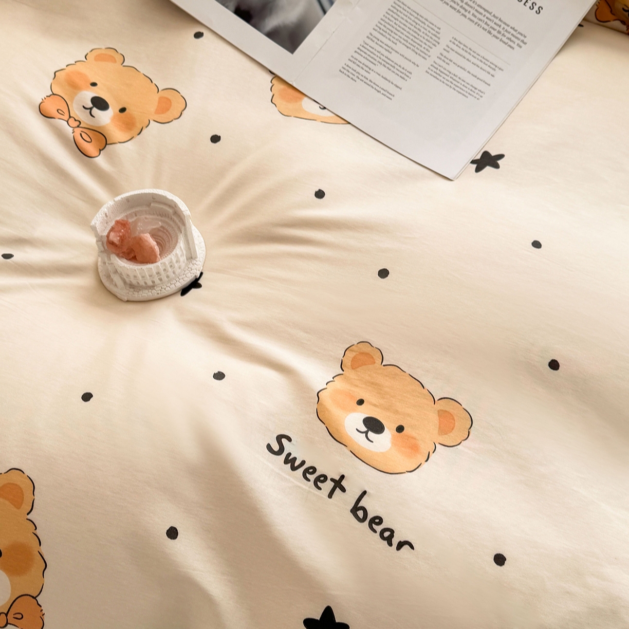 91家纺网 家纺一手货源 找家纺 小蓝孩家纺 2026新款12868全棉印花单被套(联系商家可打折，尺寸可定制) 领结熊宝