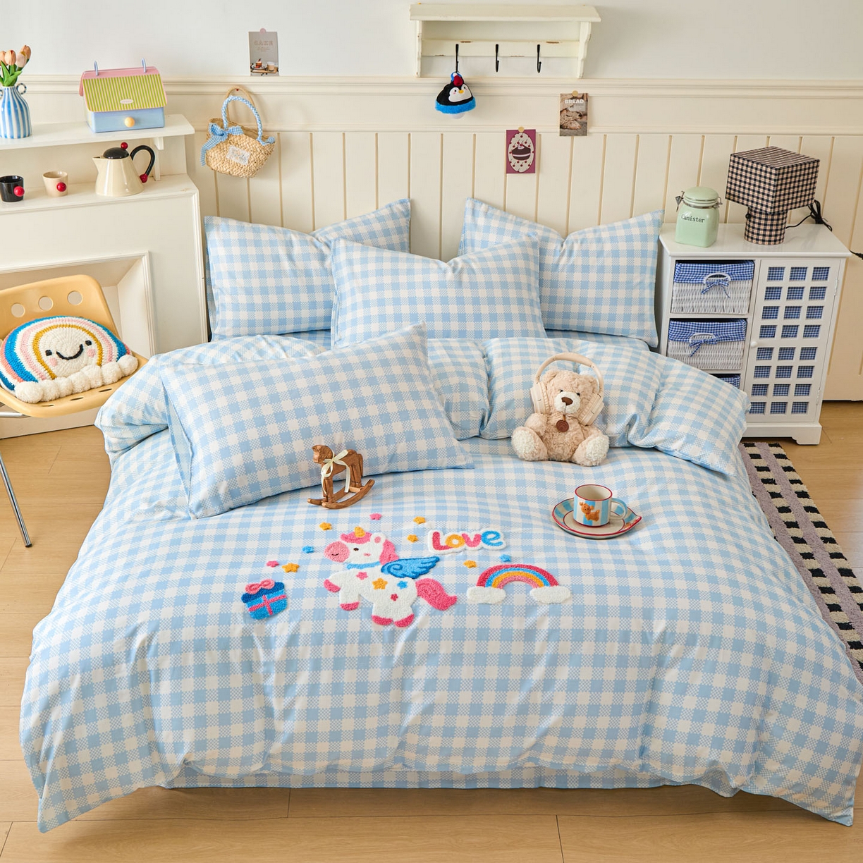 91家纺网 家纺一手货源 找家纺 倾慕家纺 2026新款全棉卡通毛巾绣系列四件套 彩虹马