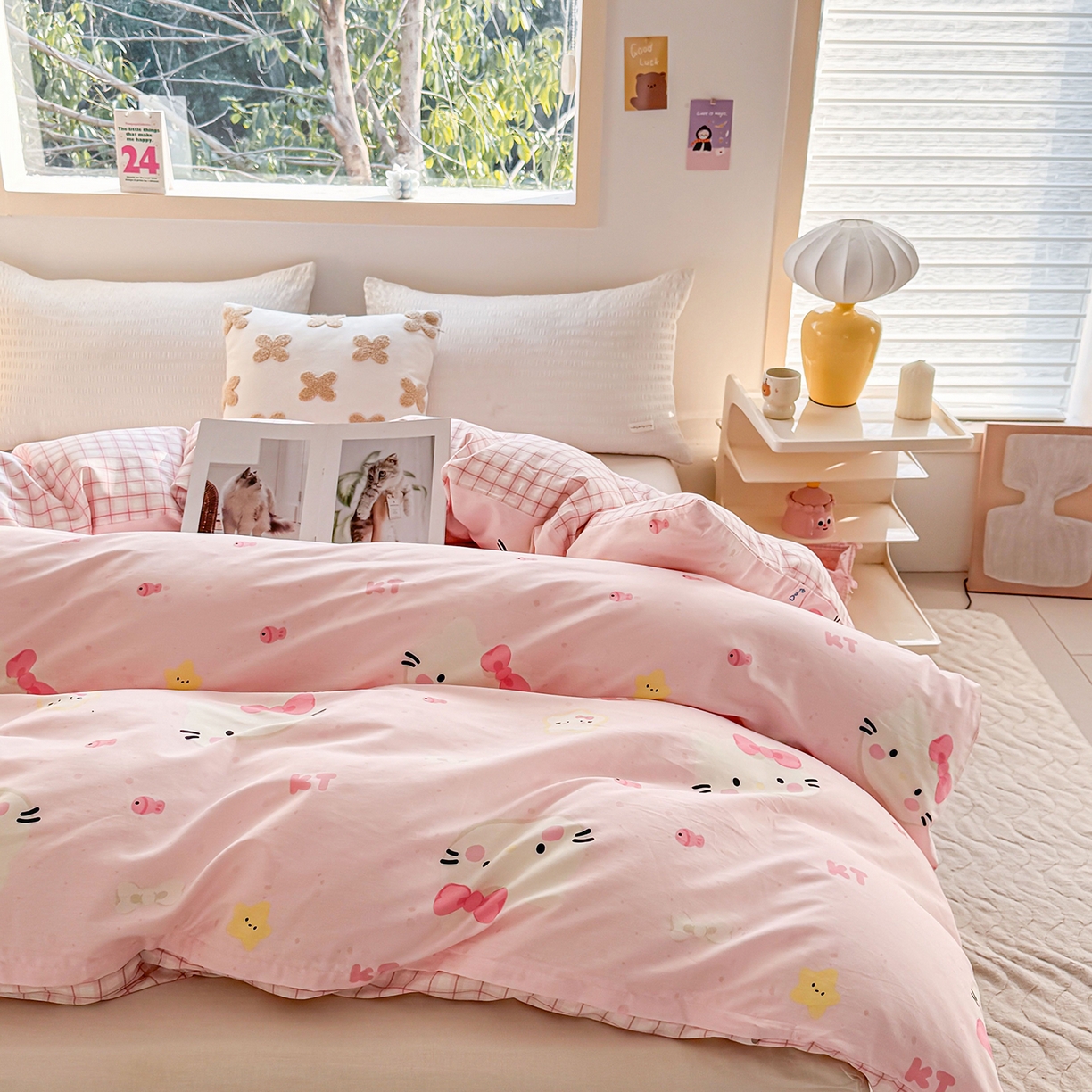 91家纺网 家纺一手货源 找家纺 小蓝孩家纺 2026新款12868全棉印花单被套(联系商家可打折，尺寸可定制) 甜心猫咪