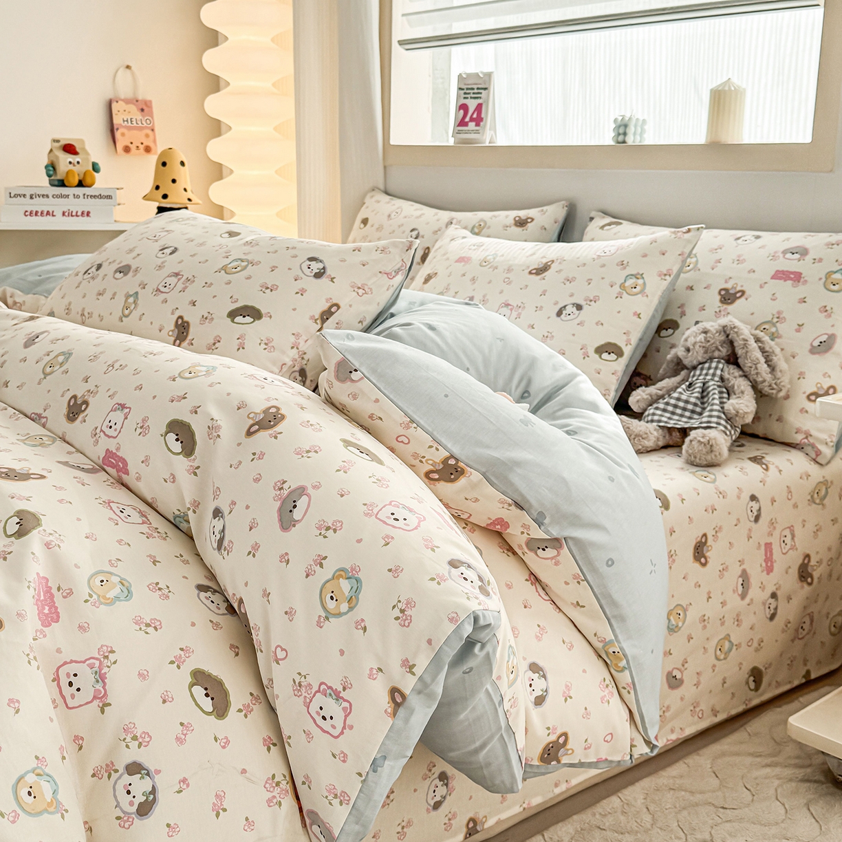 91家纺网 家纺一手货源 找家纺 小蓝孩家纺 2026新款12868全棉印花单被套(联系商家可打折，尺寸可定制) 萌宠伙伴