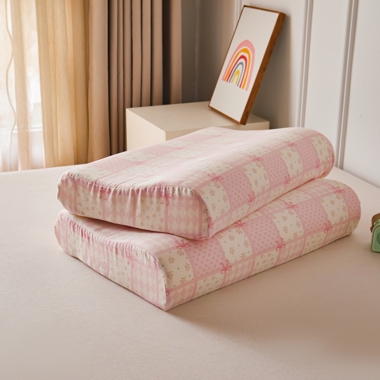 91家纺网 家纺一手货源 找家纺 百寐 2026新款全棉A类双层纱立体乳胶枕套纯棉纱布卡通碎花小清新枕套 立体-小城故事