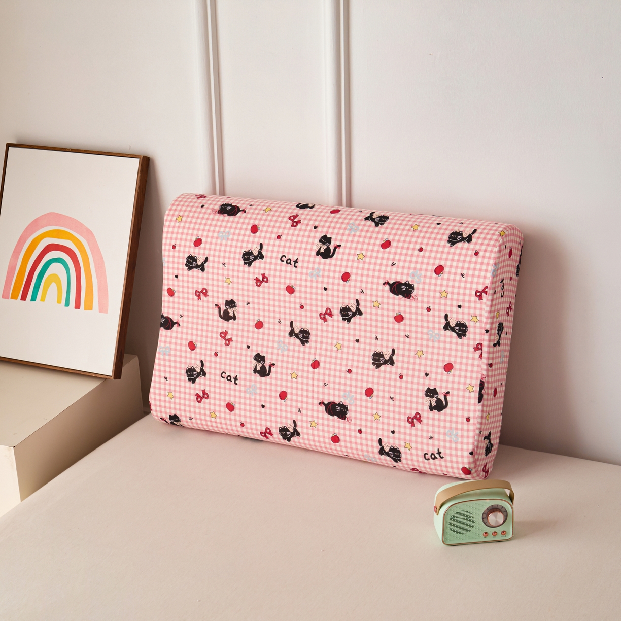 91家纺网 家纺一手货源 找家纺 百寐 2026新款全棉A类双层纱立体乳胶枕套纯棉纱布卡通碎花小清新枕套 立体-红格猫咪