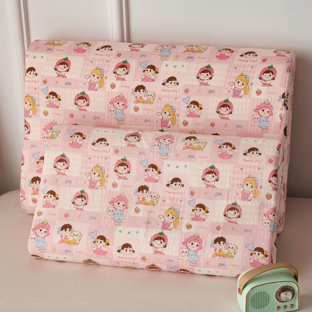 91家纺网 家纺一手货源 找家纺 百寐 2026新款全棉A类双层纱立体乳胶枕套纯棉纱布卡通碎花小清新枕套 立体-草莓女孩