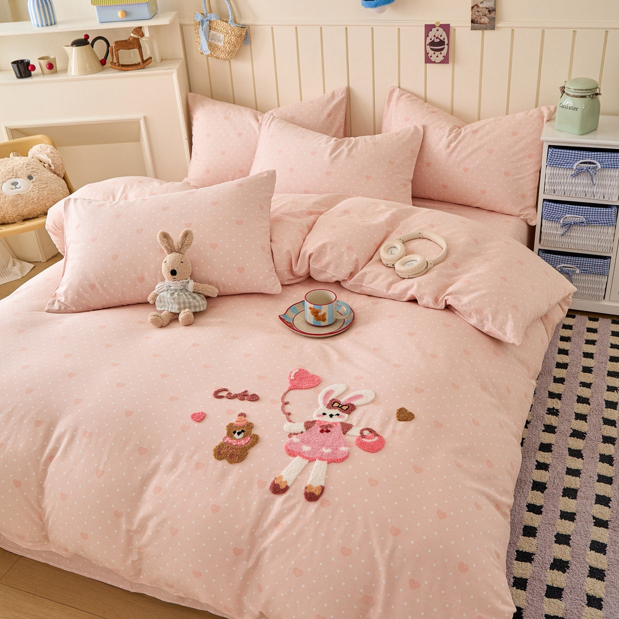 91家纺网 家纺一手货源 找家纺 倾慕家纺 2026新款全棉卡通毛巾绣系列单被套 兔兔熊