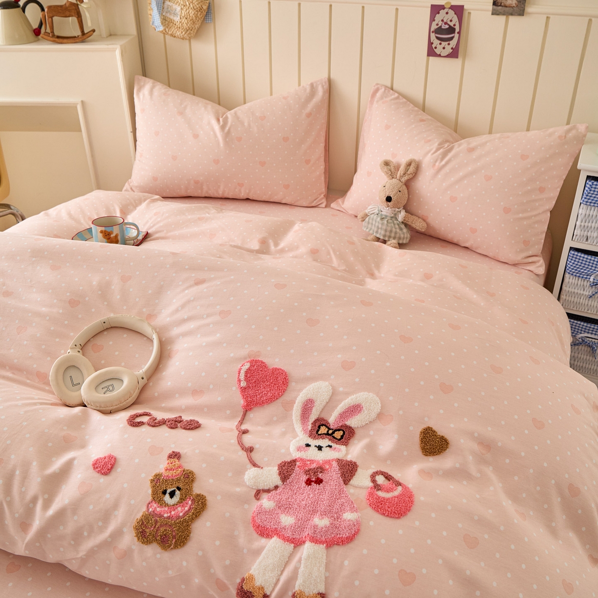 91家纺网 家纺一手货源 找家纺 倾慕家纺 2026新款全棉卡通毛巾绣系列单被套 兔兔熊