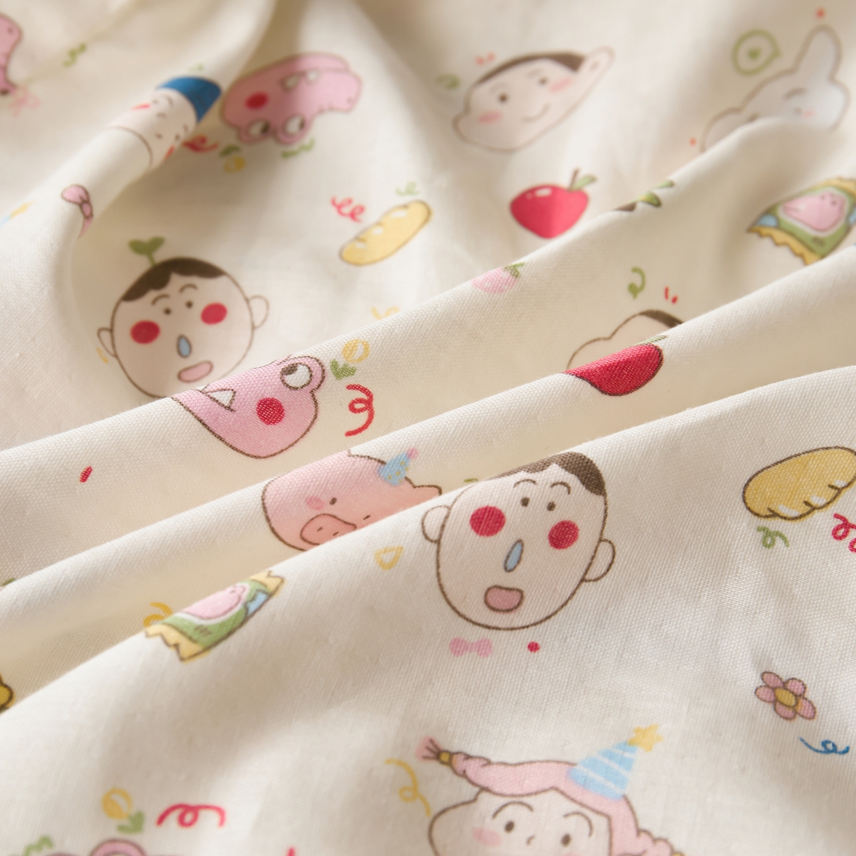 91家纺网 家纺一手货源 找家纺 百寐 2026新款全棉A类双层纱立体乳胶枕套纯棉纱布卡通碎花小清新枕套 立体--新新一家