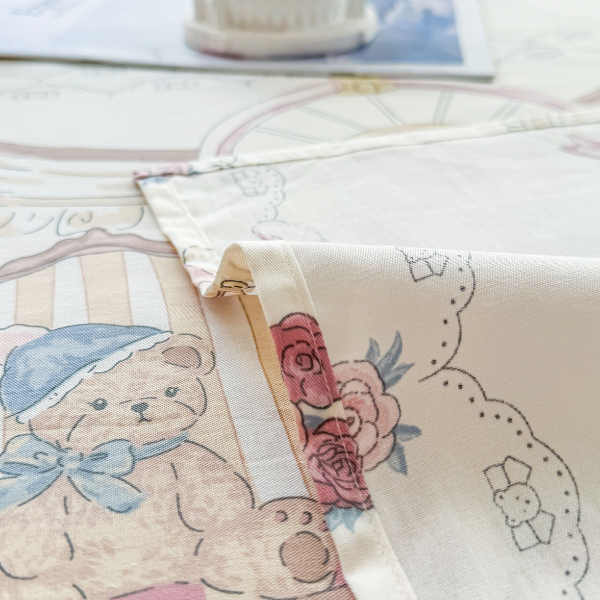 91家纺网 家纺一手货源 找家纺 小蓝孩家纺 2026新款12868全棉印花单床单(联系商家可打折，尺寸可定制) 安缦小熊