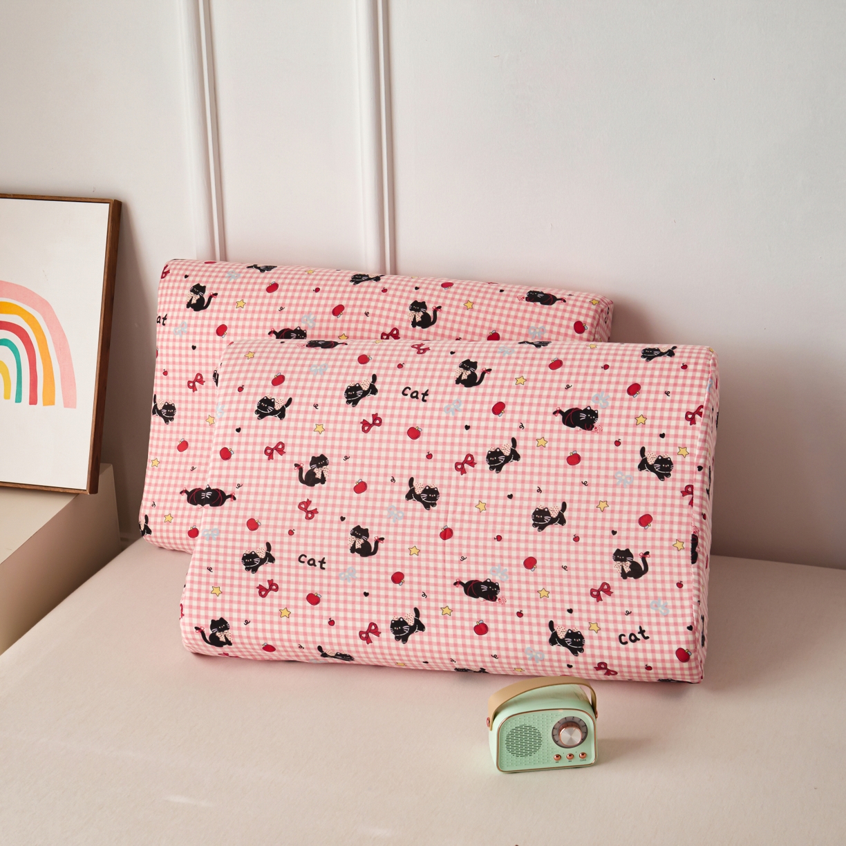 91家纺网 家纺一手货源 找家纺 百寐 2026新款全棉A类双层纱立体乳胶枕套纯棉纱布卡通碎花小清新枕套 立体-红格猫咪