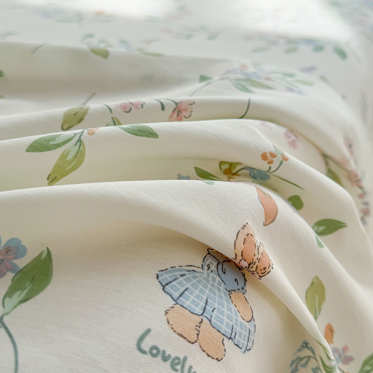 91家纺网 家纺一手货源 找家纺 小蓝孩家纺 2026新款12868全棉印花单床单(联系商家可打折，尺寸可定制) 风铃小兔