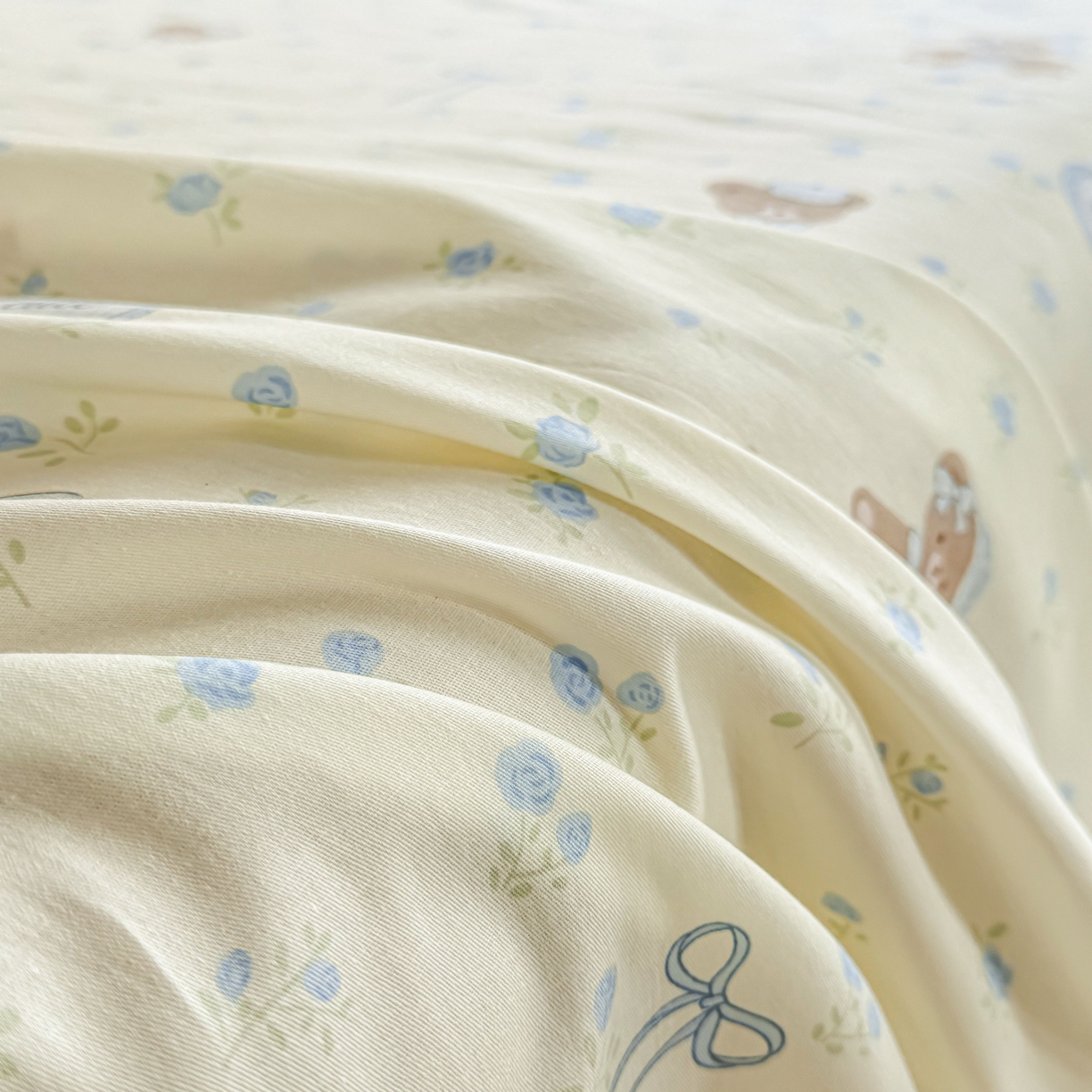 91家纺网 家纺一手货源 找家纺 小蓝孩家纺 2026新款12868全棉印花单床单(联系商家可打折，尺寸可定制) 告白兔