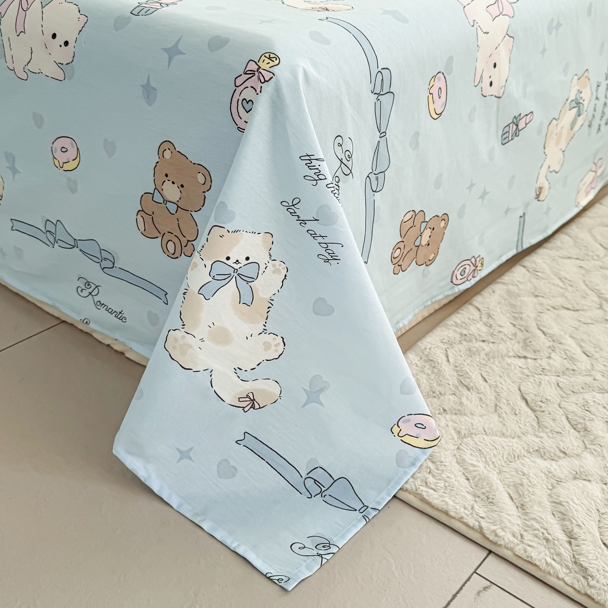 91家纺网 家纺一手货源 找家纺 小蓝孩家纺 2026新款12868全棉印花单床单(联系商家可打折，尺寸可定制) 奶油阿布-蓝