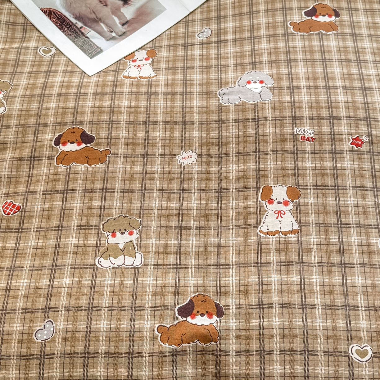 91家纺网 家纺一手货源 找家纺 小蓝孩家纺 2026新款12868全棉印花单床单(联系商家可打折，尺寸可定制) 哈哈狗