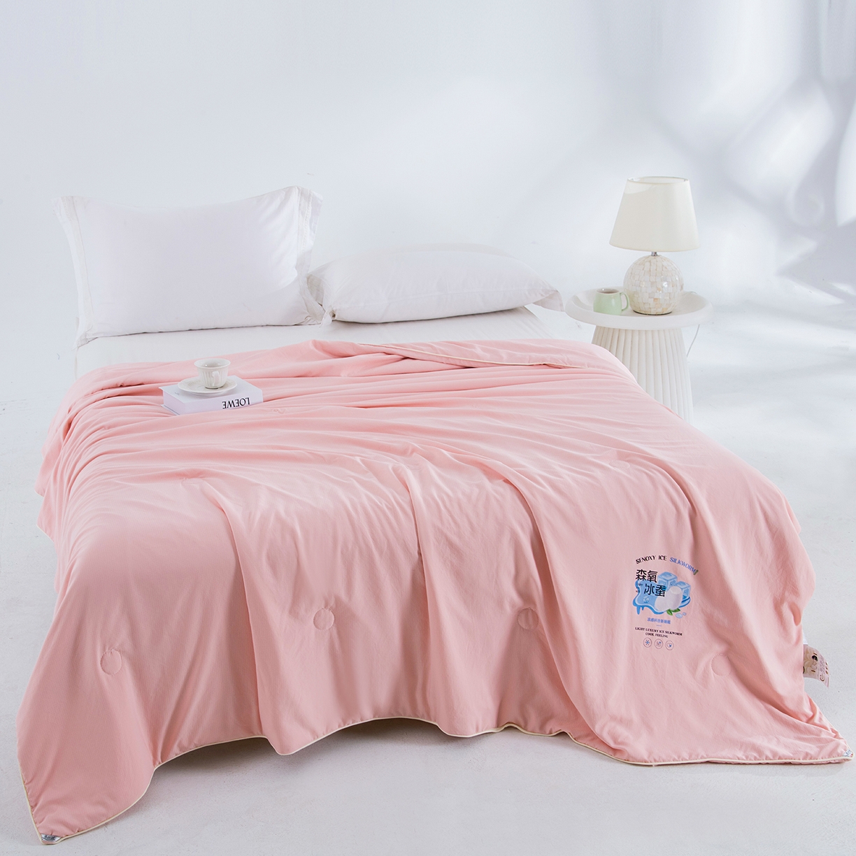 91家纺网 家纺一手货源 找家纺 禹祥家纺 2026新款冰氧桑蚕丝空调被夏凉被学生被蚕蛹蛋白被外贸跨境被子被芯直播爆款 西瓜粉