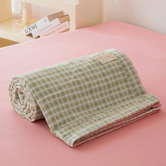 91家纺网 家纺一手货源 找家纺 禹祥家纺 2026新款水洗棉A类100%新疆棉花填充夏被可机洗空调被夏凉被学生被被子被芯 爱莎-绿