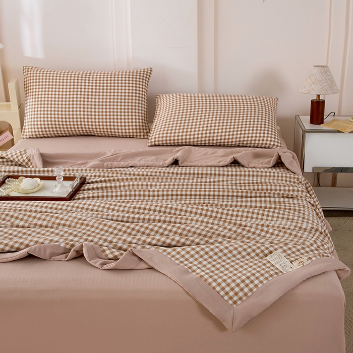 91家纺网 家纺一手货源 找家纺 禹祥家纺 2026新款水洗棉A类100%新疆棉花填充夏被可机洗空调被夏凉被学生被被子被芯 浅米小格