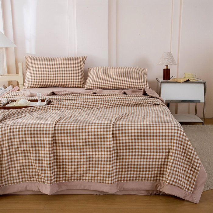 91家纺网 家纺一手货源 找家纺 禹祥家纺 2026新款水洗棉A类100%新疆棉花填充夏被可机洗空调被夏凉被学生被被子被芯 浅米小格