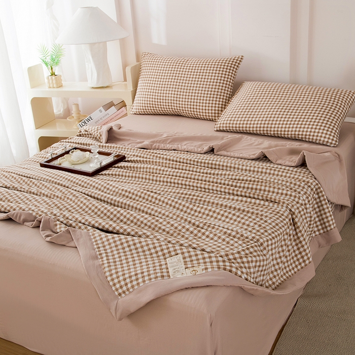 91家纺网 家纺一手货源 找家纺 禹祥家纺 2026新款水洗棉A类100%新疆棉花填充夏被可机洗空调被夏凉被学生被被子被芯 浅米小格