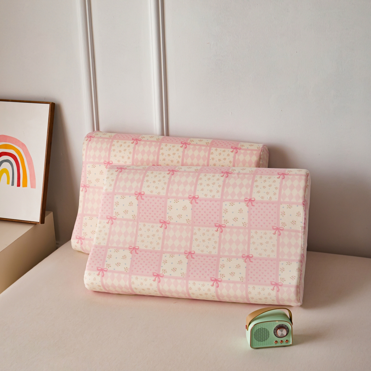 91家纺网 家纺一手货源 找家纺 百寐 2026新款全棉A类双层纱立体乳胶枕套纯棉纱布卡通碎花小清新枕套 立体-小城故事