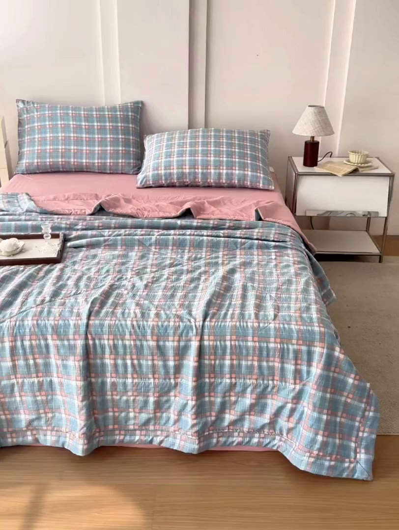 91家纺网 家纺一手货源 找家纺 禹祥家纺 2026新款水洗棉A类100%新疆棉花填充夏被可机洗空调被夏凉被学生被被子被芯 洛卡-蓝