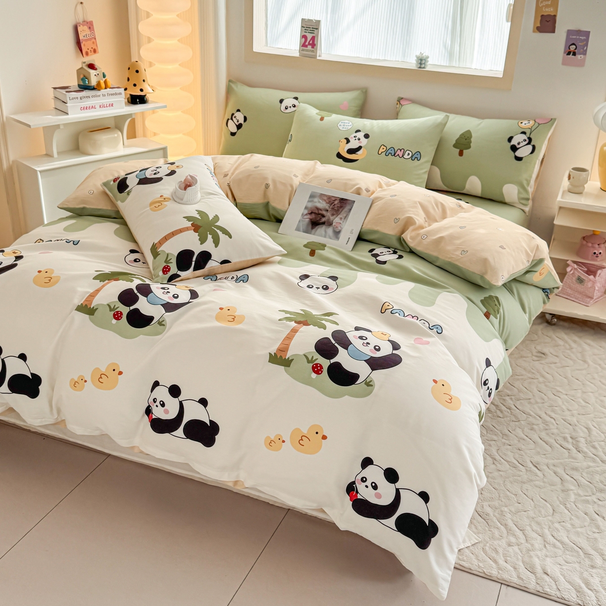91家纺网 家纺一手货源 找家纺 小蓝孩家纺 2026新款12868全棉纯棉印花四件套（联系商家可打折，尺寸可定制） 熊猫鸭鸭乐-绿