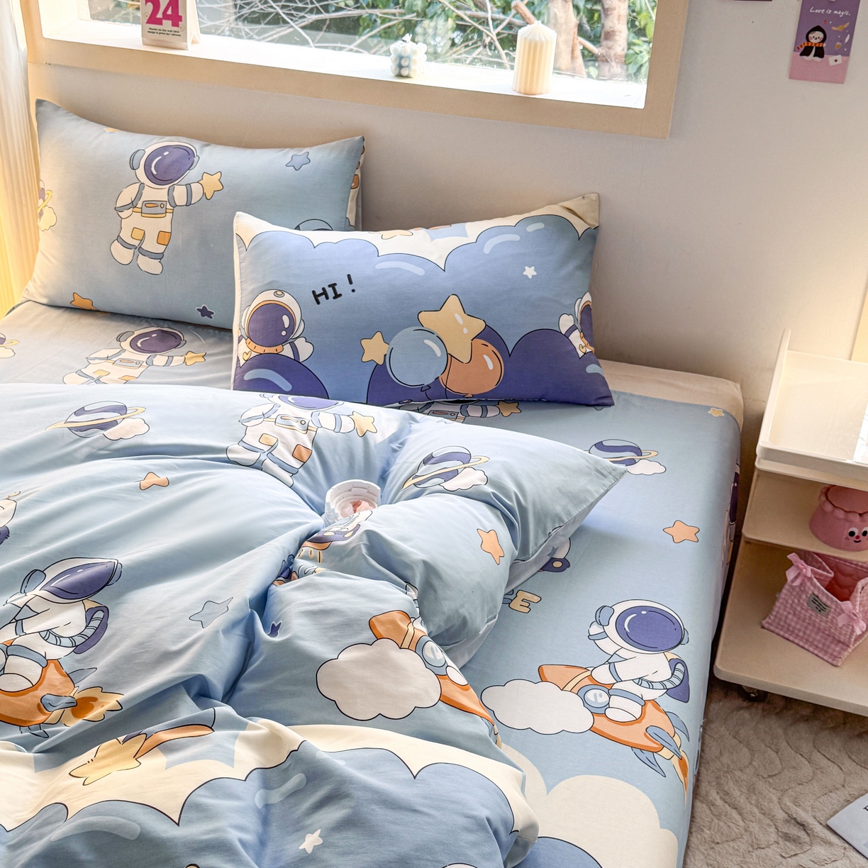 91家纺网 家纺一手货源 找家纺 小蓝孩家纺 2026新款12868全棉纯棉印花四件套（联系商家可打折，尺寸可定制） 太空梦乐园