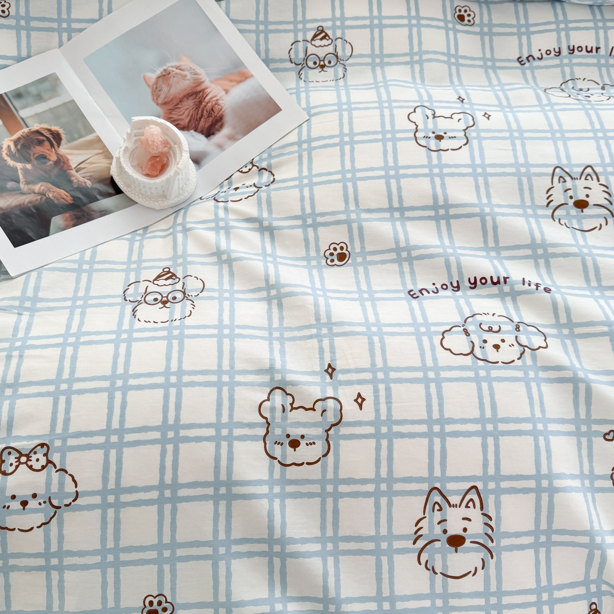 91家纺网 家纺一手货源 找家纺 小蓝孩家纺 2026新款12868全棉纯棉印花四件套（联系商家可打折，尺寸可定制） 忧郁棕熊