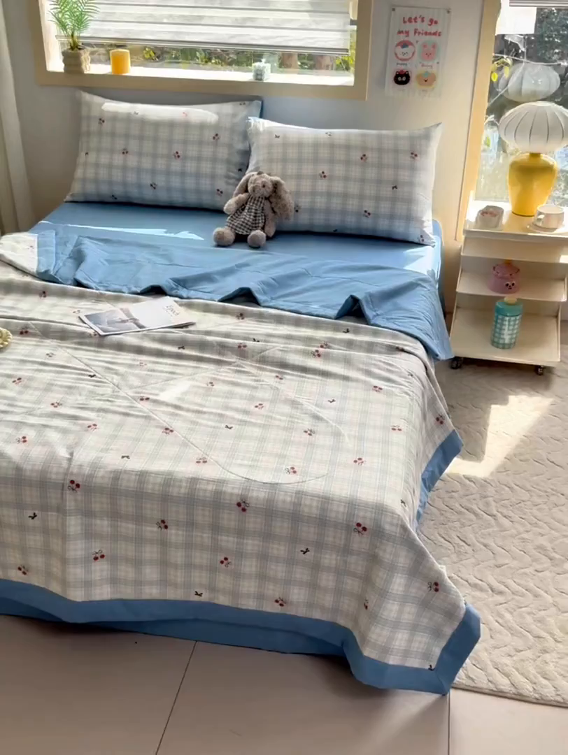 91家纺网 家纺一手货源 找家纺 禹祥家纺 （包质检）2026新款A类里外全棉新疆棉夏被夏凉被空调被儿童被 蓝格樱桃