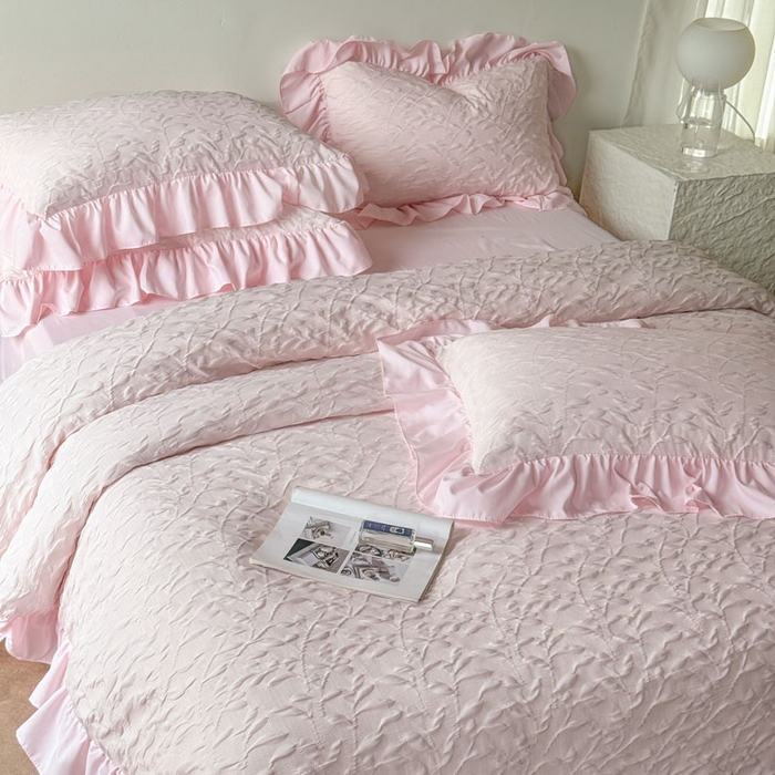 91家纺网 家纺一手货源 找家纺 豪美鑫 2026新款立体浮雕提花四件套 叶语系列 叶语-粉色