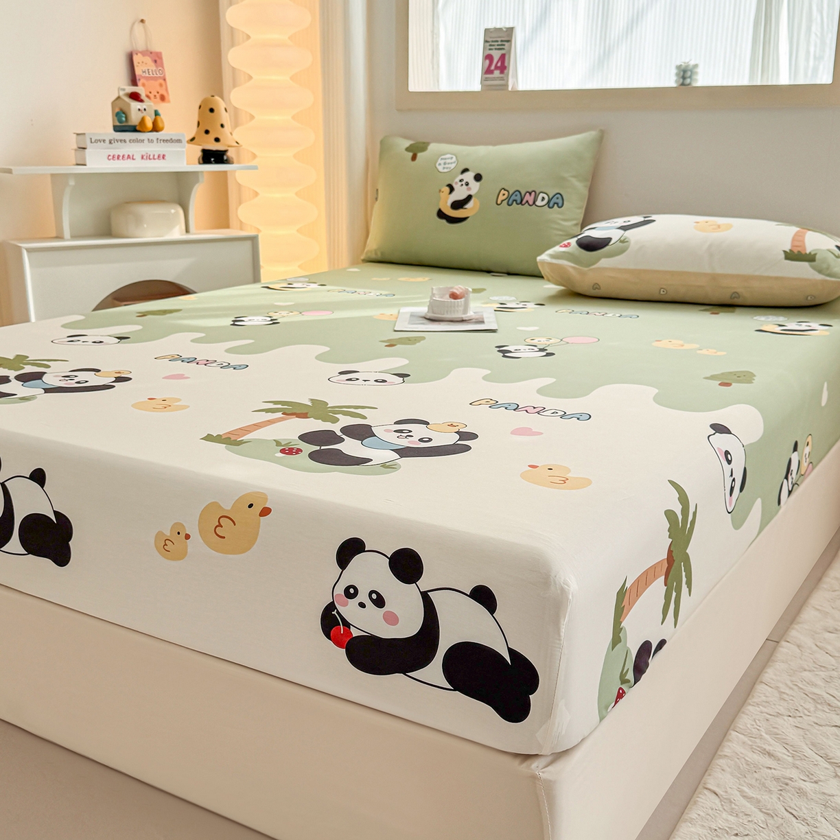 91家纺网 家纺一手货源 找家纺 小蓝孩家纺 2026新款12868全棉印花单床笠(联系商家可打折，尺寸可定制) 熊猫鸭鸭乐-绿