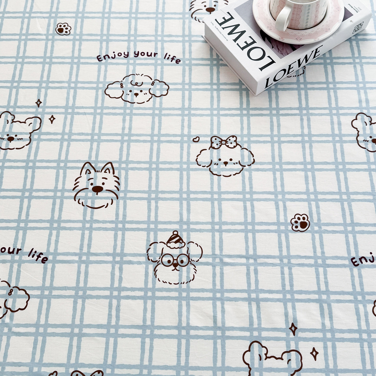 91家纺网 家纺一手货源 找家纺 小蓝孩家纺 2026新款12868全棉印花单床笠(联系商家可打折，尺寸可定制) 忧郁棕熊