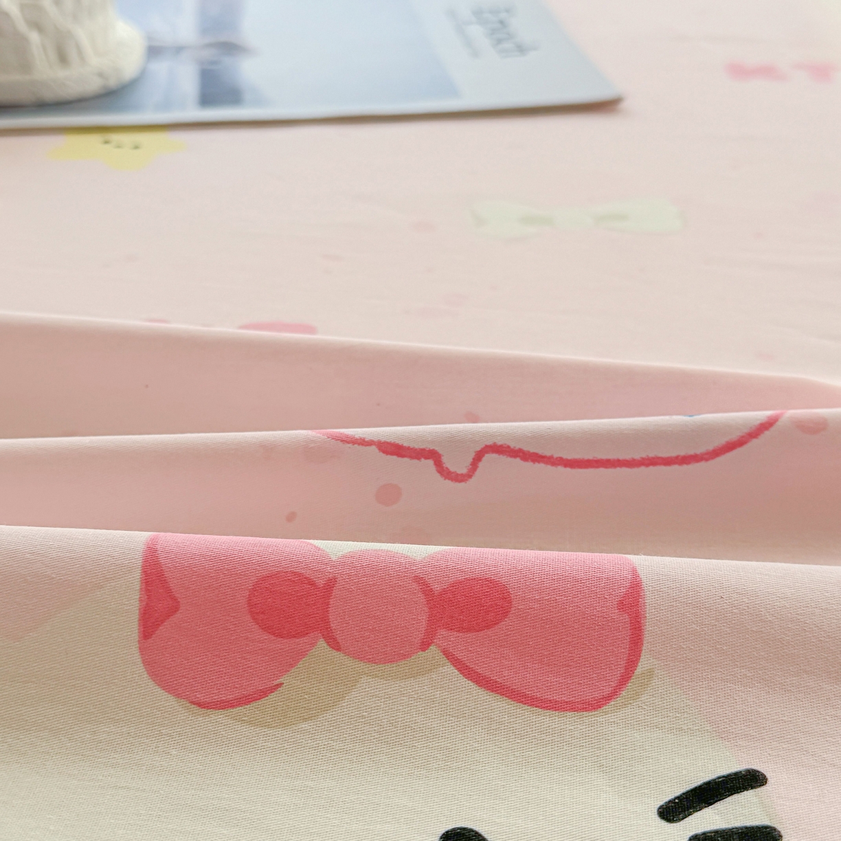 91家纺网 家纺一手货源 找家纺 小蓝孩家纺 2026新款12868全棉印花单床笠(联系商家可打折，尺寸可定制) 甜心猫咪