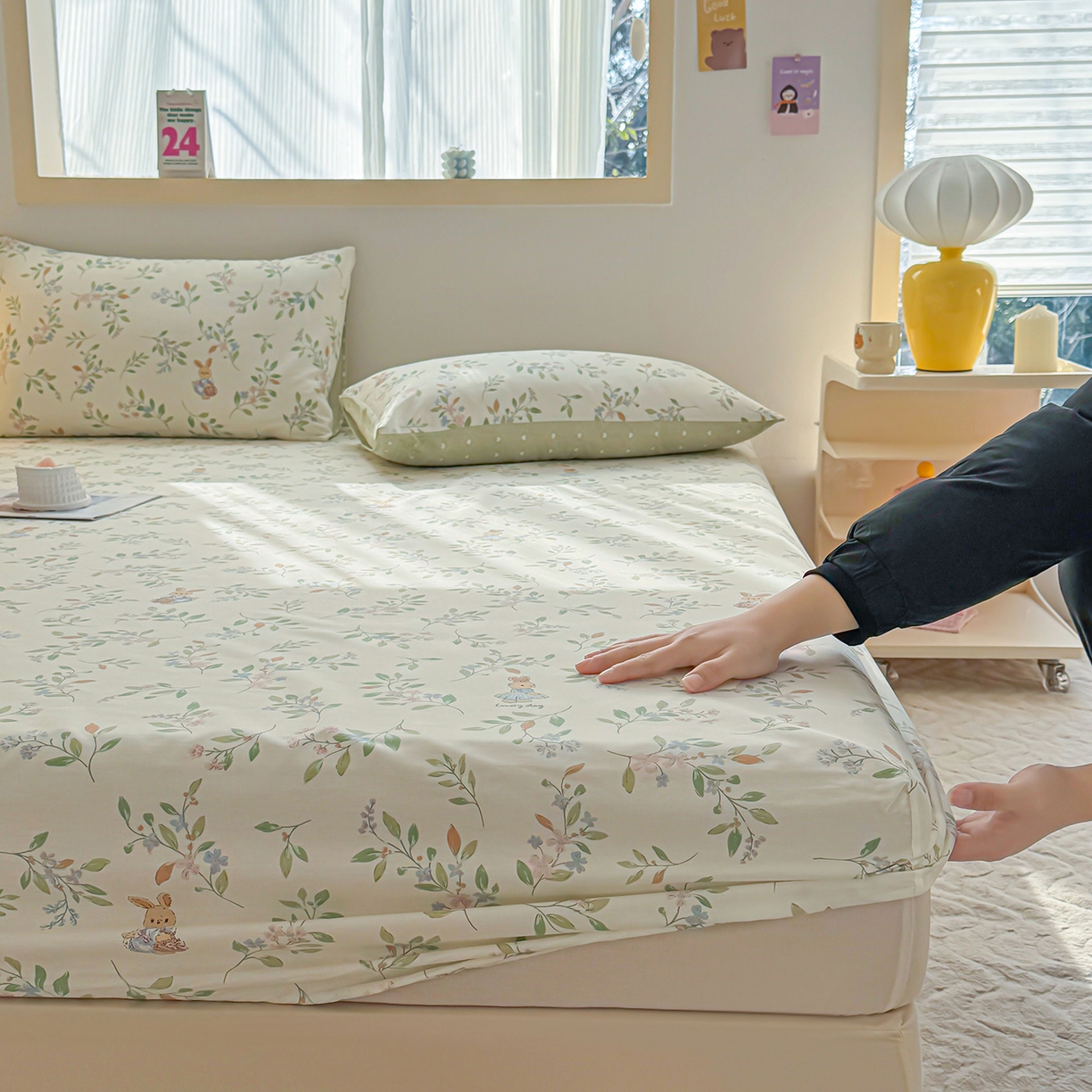 91家纺网 家纺一手货源 找家纺 小蓝孩家纺 2026新款12868全棉印花单床笠(联系商家可打折，尺寸可定制) 风铃小兔