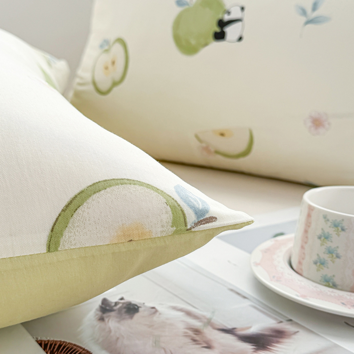 91家纺网 家纺一手货源 找家纺 小蓝孩家纺 2026新款12868全棉单人信封枕套(联系商家可打折，尺寸可定制) 果味小森林