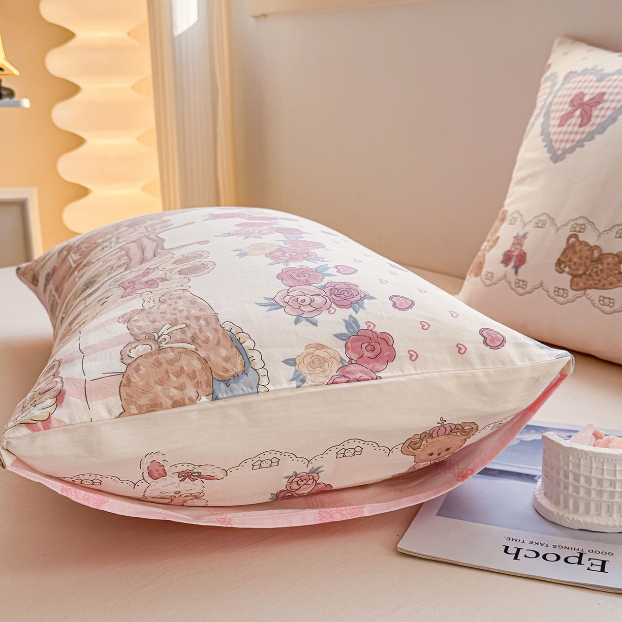 91家纺网 家纺一手货源 找家纺 小蓝孩家纺 2026新款12868全棉单人信封枕套(联系商家可打折，尺寸可定制) 安缦小熊