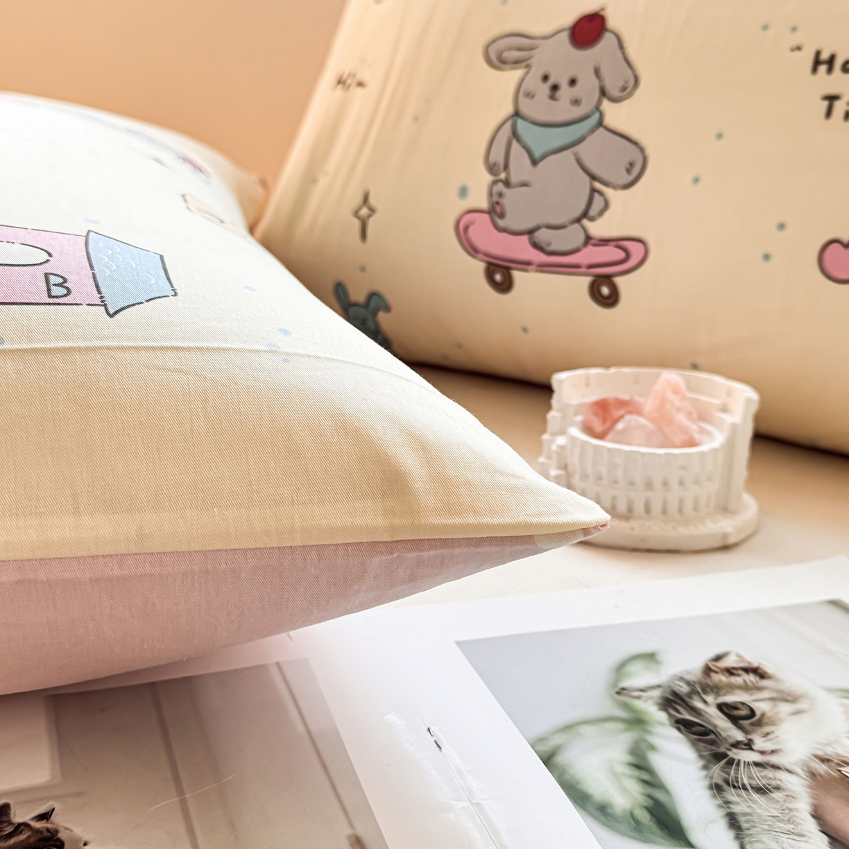 91家纺网 家纺一手货源 找家纺 小蓝孩家纺 2026新款12868全棉单人信封枕套(联系商家可打折，尺寸可定制) 可爱颂