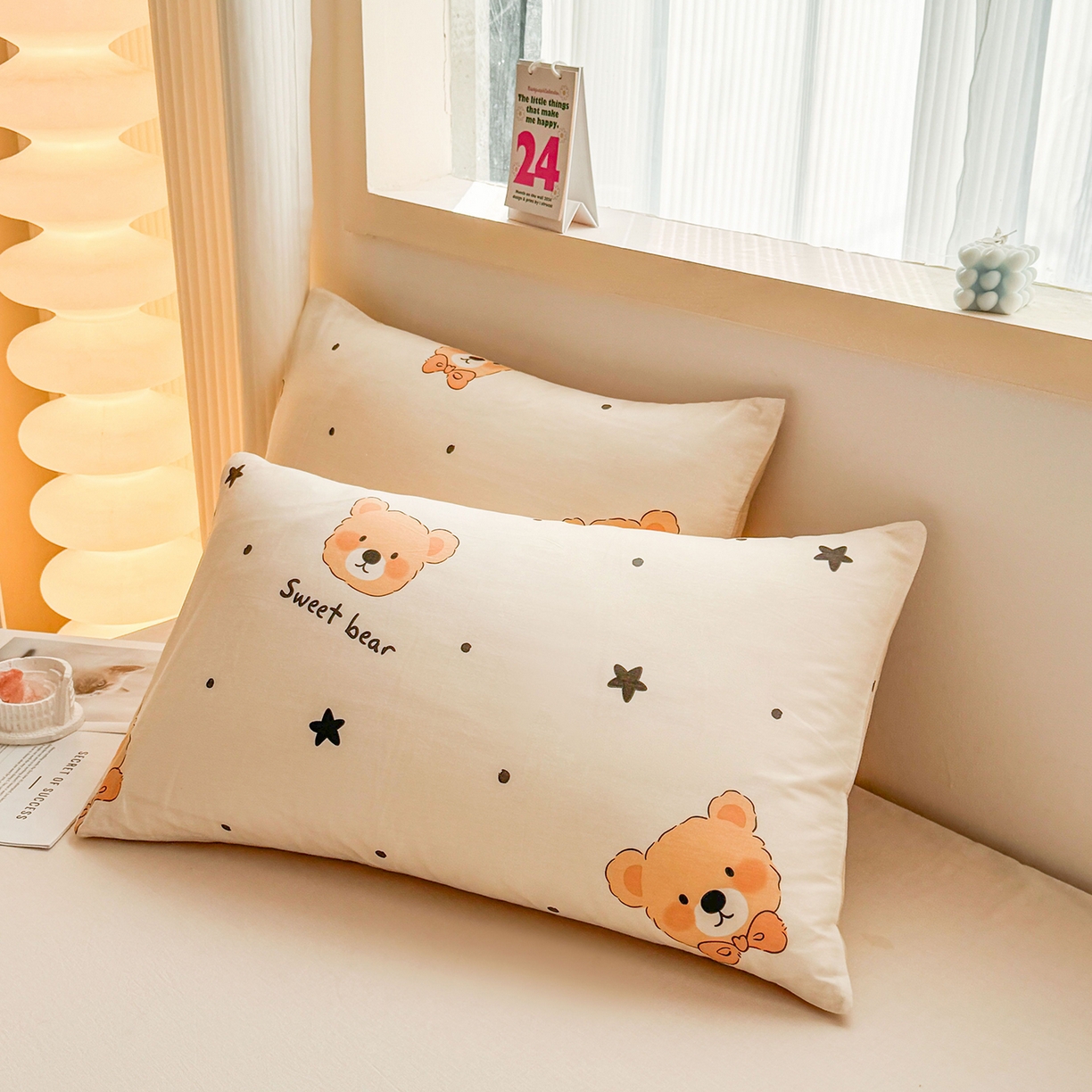 91家纺网 家纺一手货源 找家纺 小蓝孩家纺 2026新款12868全棉单人信封枕套(联系商家可打折，尺寸可定制) 领结熊宝