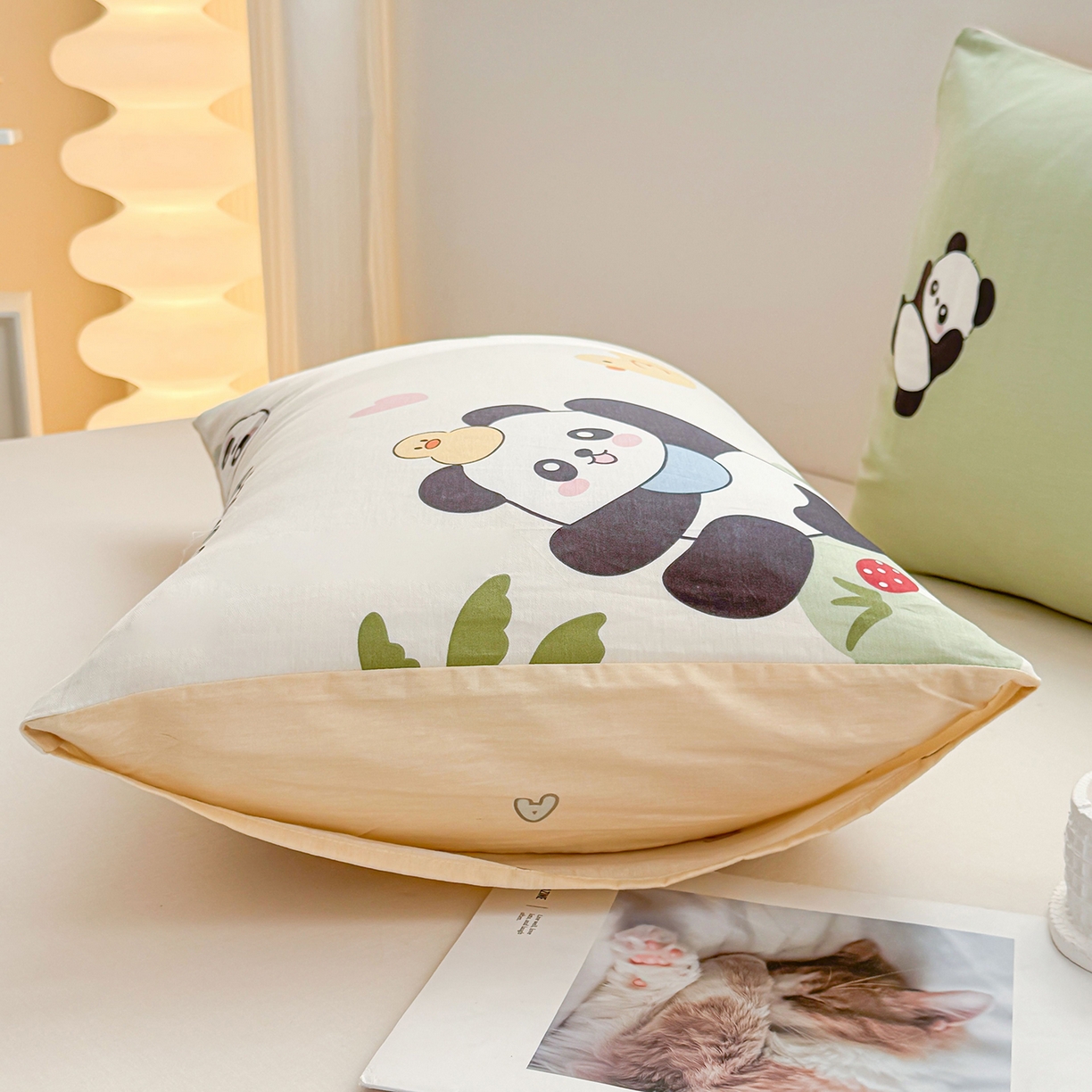 91家纺网 家纺一手货源 找家纺 小蓝孩家纺 2026新款12868全棉单人信封枕套(联系商家可打折，尺寸可定制) 熊猫鸭鸭乐-绿