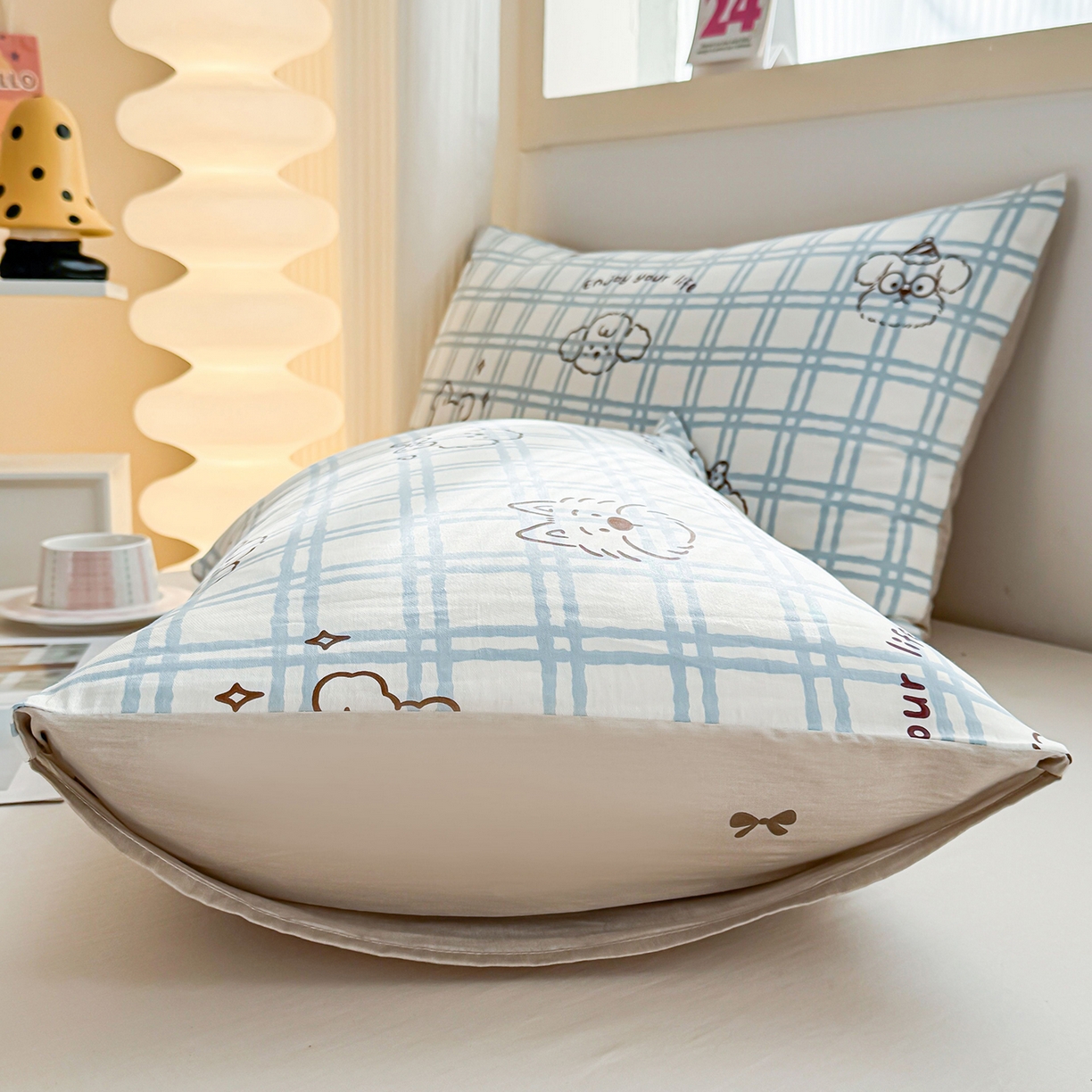 91家纺网 家纺一手货源 找家纺 小蓝孩家纺 2026新款12868全棉单人信封枕套(联系商家可打折，尺寸可定制) 忧郁棕熊