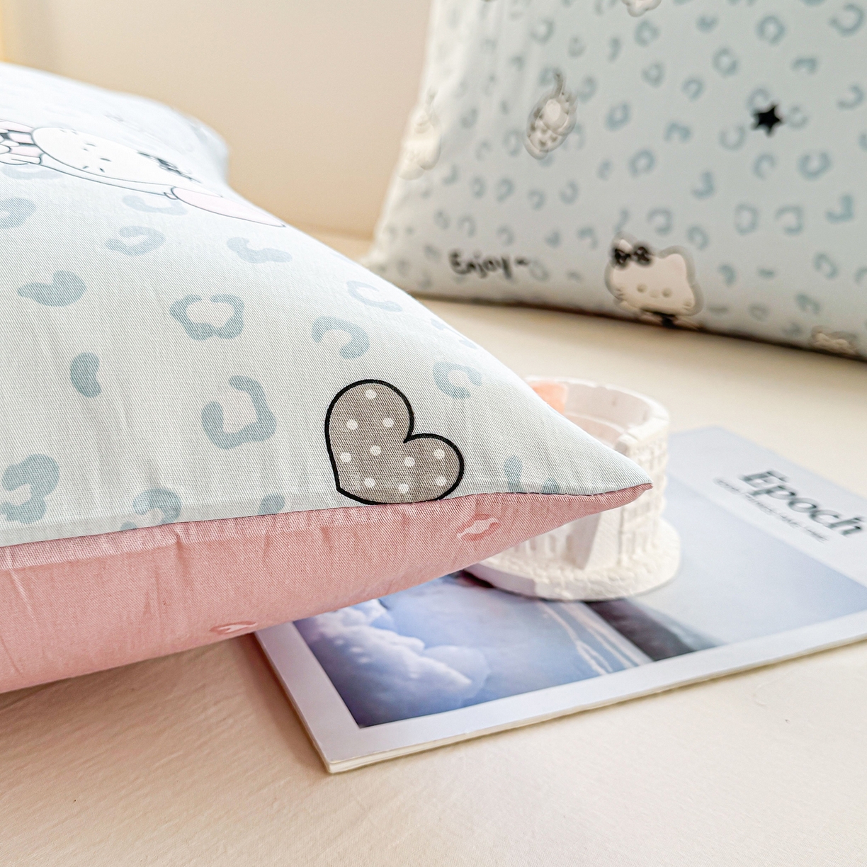 91家纺网 家纺一手货源 找家纺 小蓝孩家纺 2026新款12868全棉单人信封枕套(联系商家可打折，尺寸可定制) 豹纹猫咪