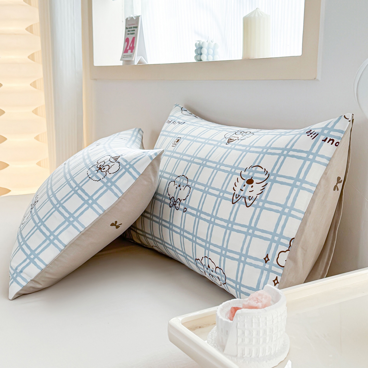 91家纺网 家纺一手货源 找家纺 小蓝孩家纺 2026新款12868全棉单人信封枕套(联系商家可打折，尺寸可定制) 忧郁棕熊