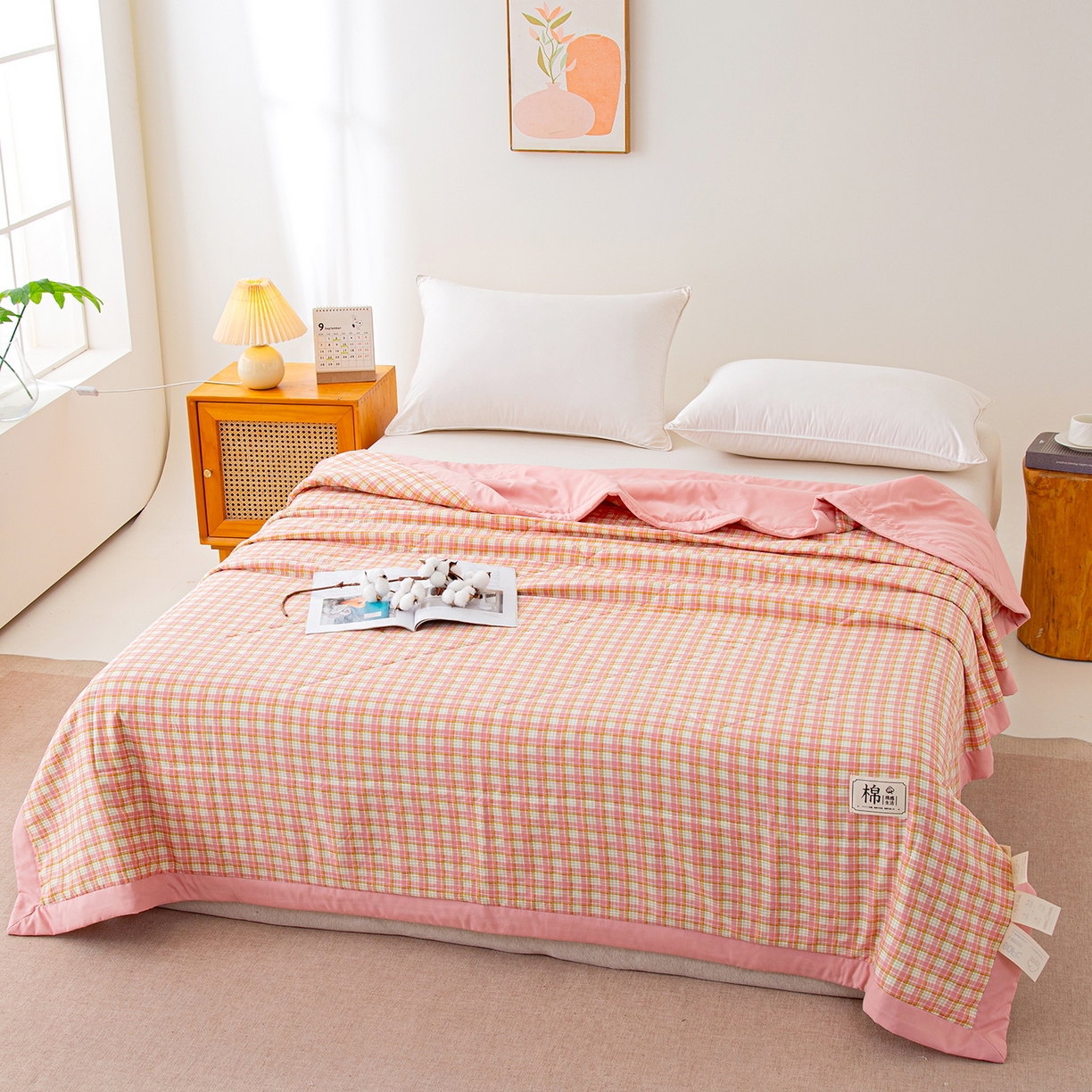 91家纺网 家纺一手货源 找家纺 美之润家纺 2026新款A类无印风100%新疆棉花夏被纯棉夏凉被空调被子薄被芯棉花 蜜格粉